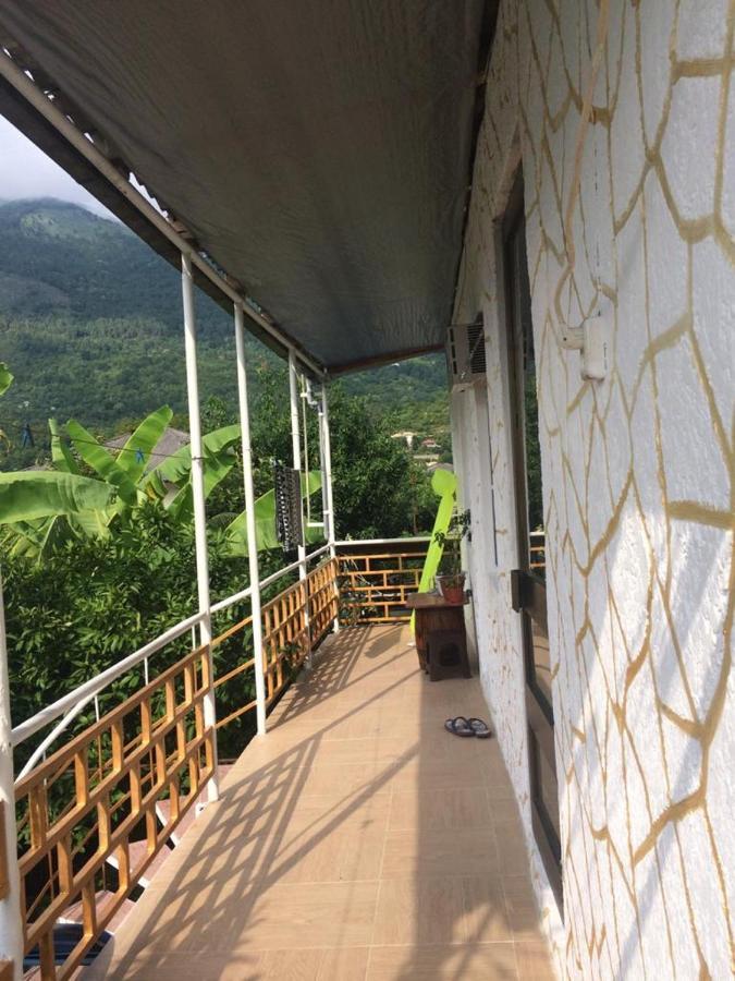 Гостевой Дом У Левы Hotel Gagra Kültér fotó